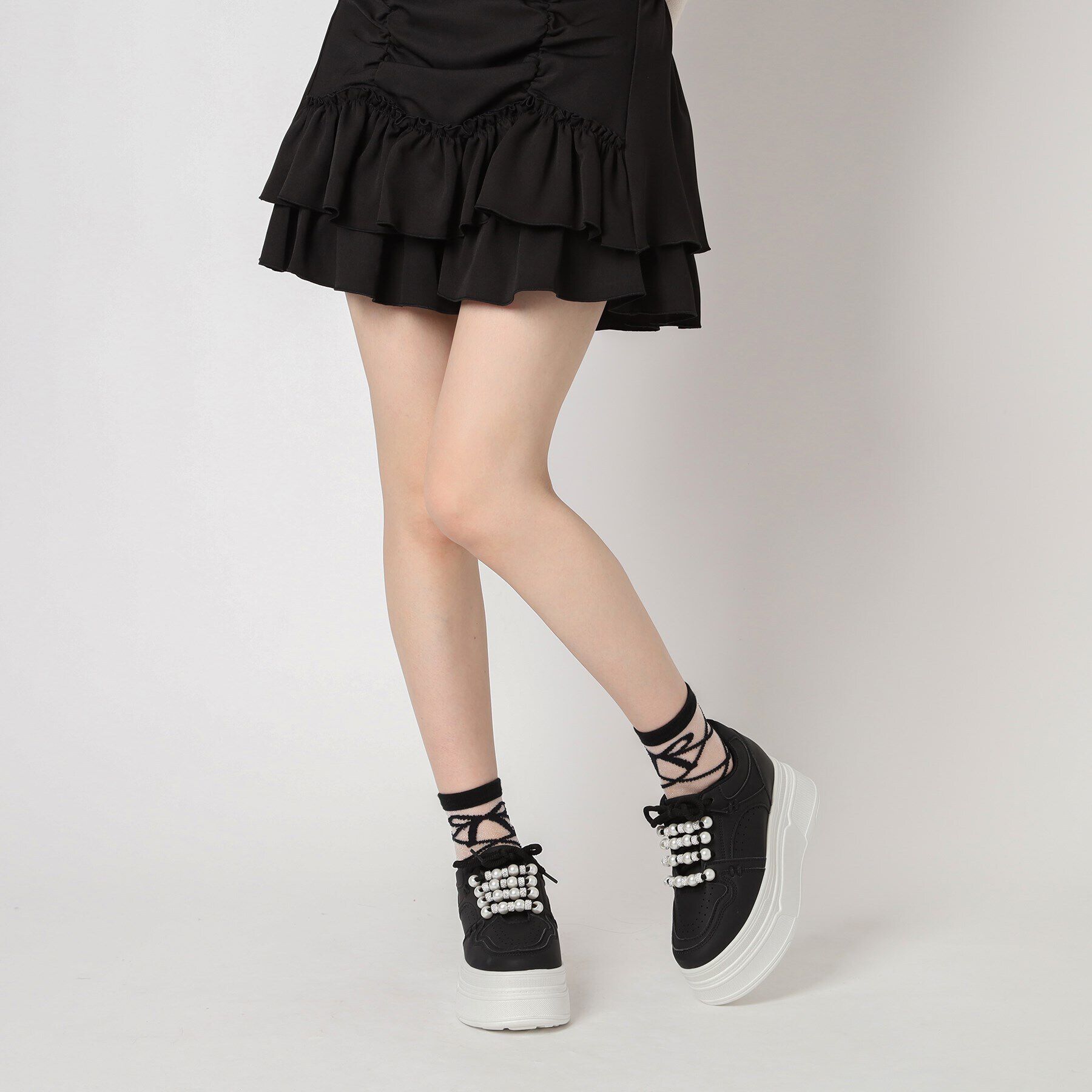 csT&P「厚底パール調付きスニーカー」|スニーカー|