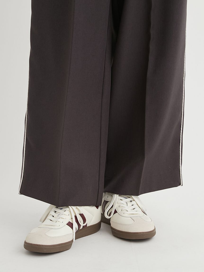 adidas「【adidas Originals for emmi】SAMBA OG EMMI」|スニーカー|