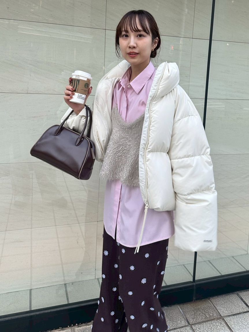 emmi atelier「フラワーエンブロイダリーウエストゴムパンツ」|チノ|