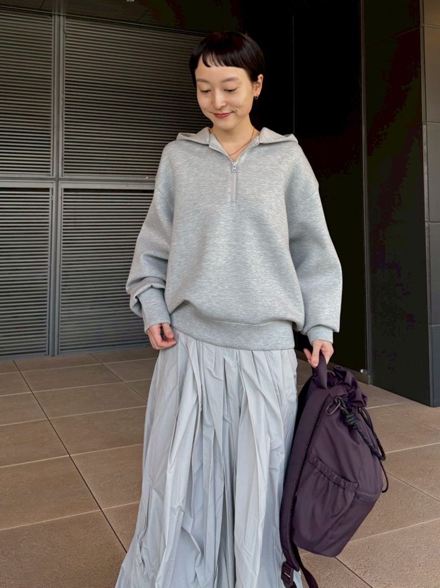 emmi atelier「【NEW YEAR'S SPECIAL ITEM】ダンボールフーディ&times;スカートセット」|ワンピース|