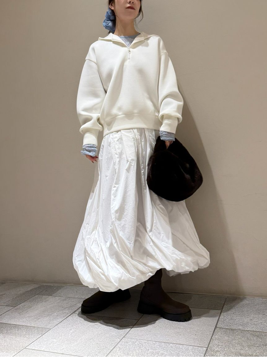 emmi atelier「【NEW YEAR'S SPECIAL ITEM】ダンボールフーディ&times;スカートセット」|ワンピース|