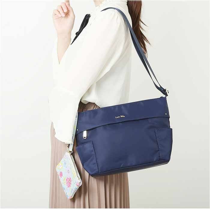 BACKYARD FAMILY「ローラアシュレイ バッグ LAURA ASHLEY ILNL-04 通販 ショルダーバッグ」|ショルダー・メッセンジャー|