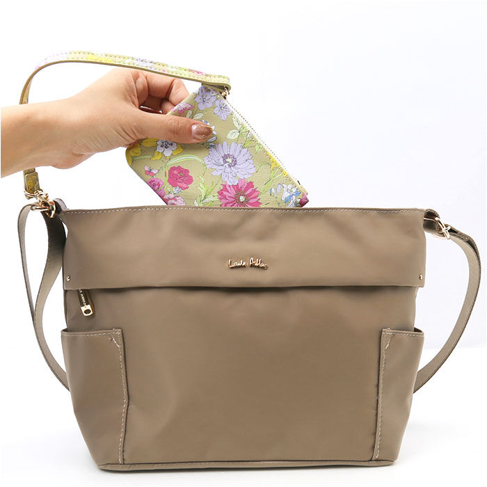 BACKYARD FAMILY「ローラアシュレイ バッグ LAURA ASHLEY ILNL-04 通販 ショルダーバッグ」|ショルダー・メッセンジャー|