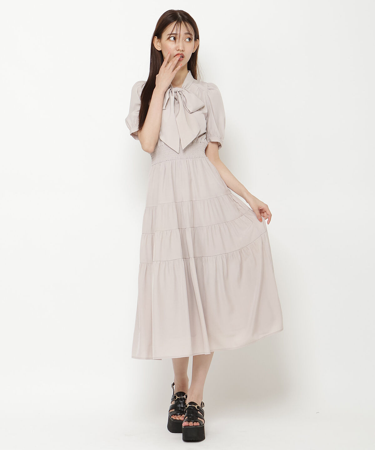 REDYAZEL「リボンタイティアードワンピース」|ワンピース|ベージュ
