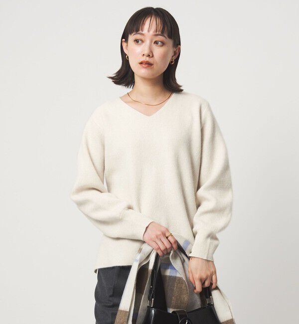 FOXブレンド フォルム Vネック ニット プルオーバー（UNITED ARROWS