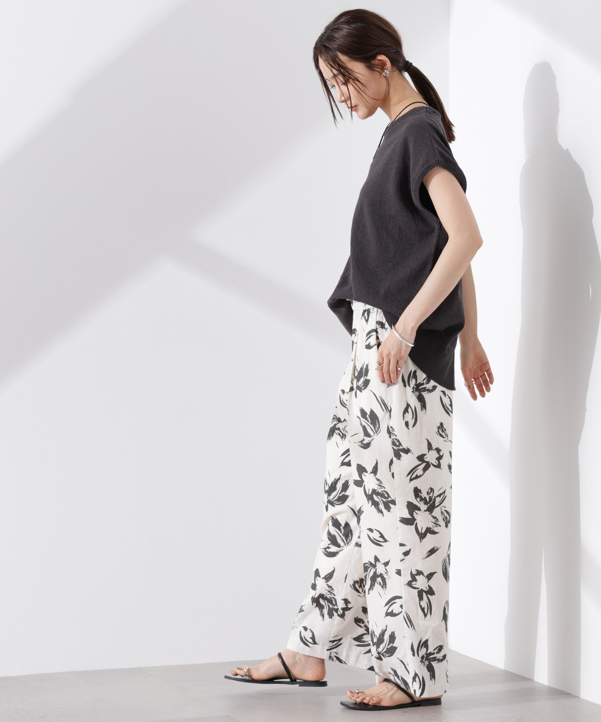 nano･universe「バックスリットシアーニットプルオーバー」|ニット・セーター|