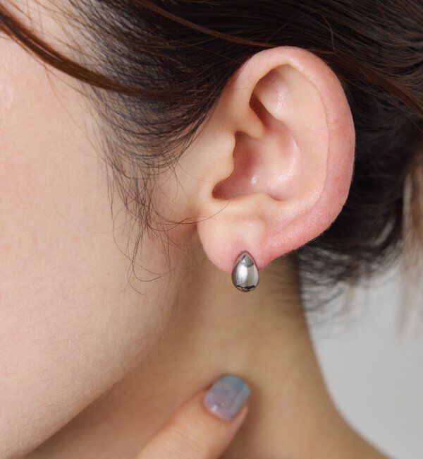  「【PAPILLONNER/パピヨネ】ステンレスドロップピアス」|リング|シルバー