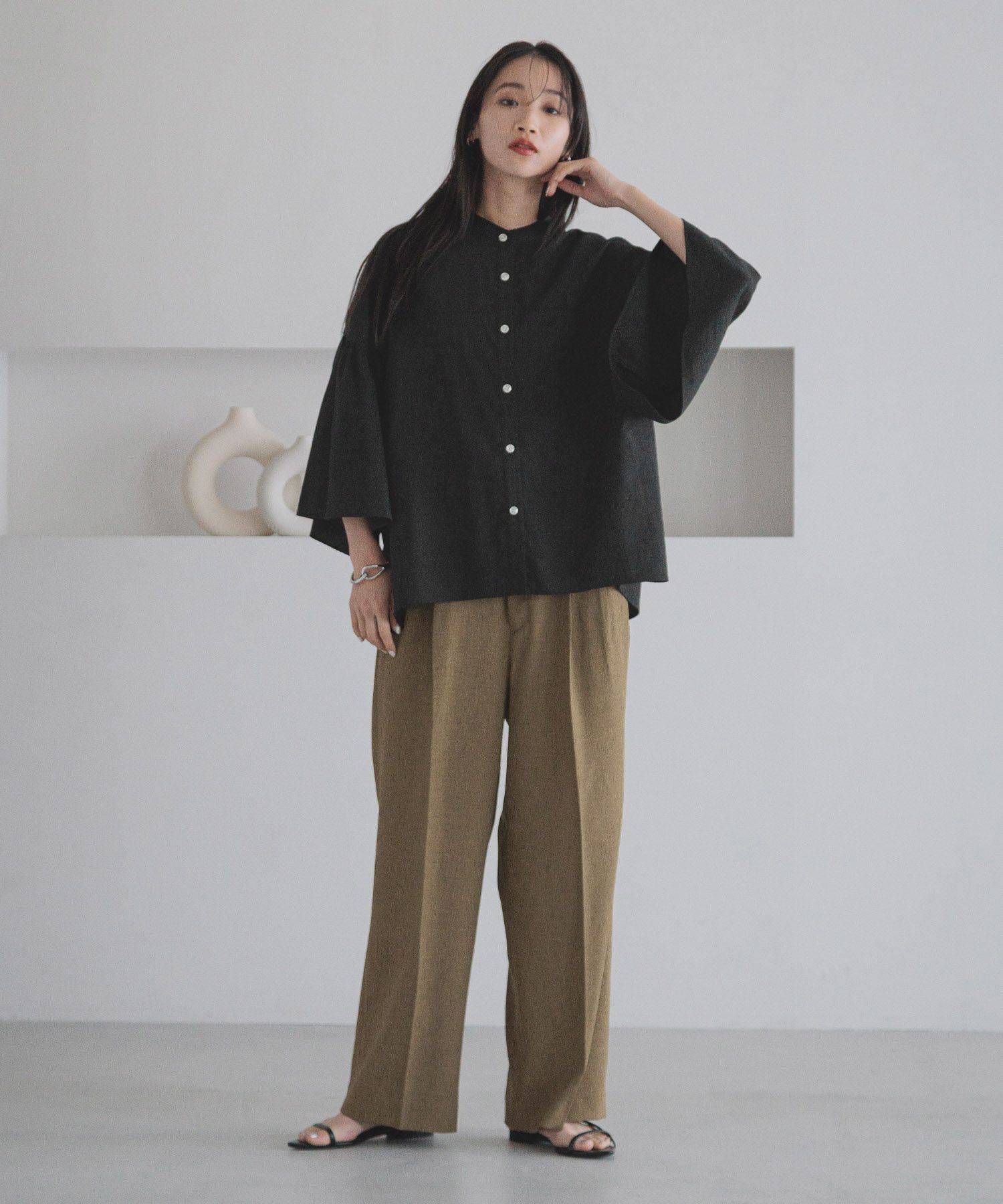 LOWRYS FARM「バンドフリル８分袖」|シャツ・ブラウス|