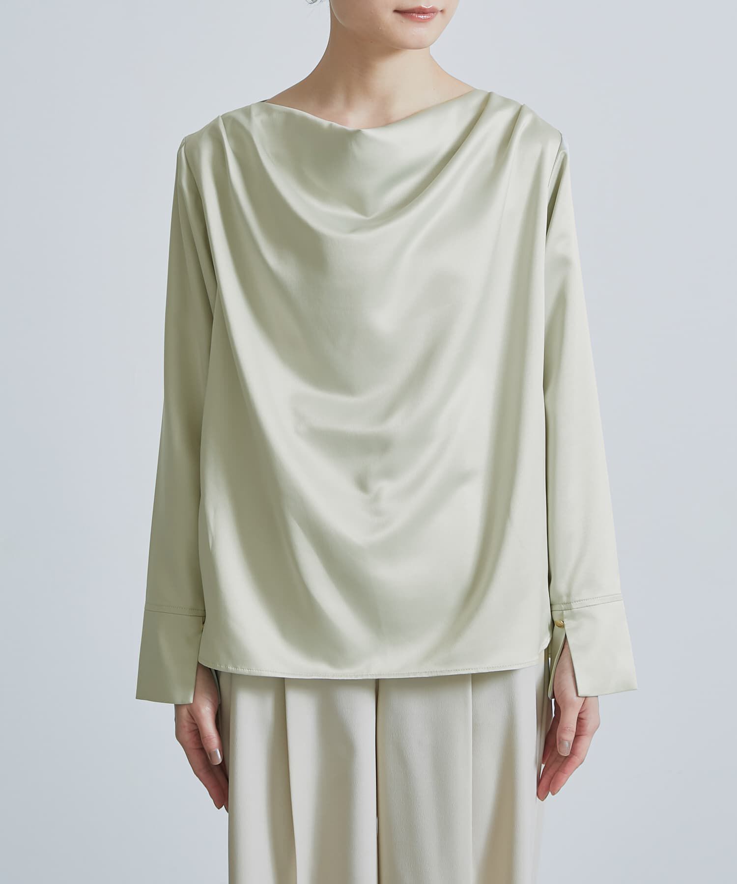 URBAN RESEARCH ROSSO「ドレープネックサテンブラウス」|シャツ・ブラウス|