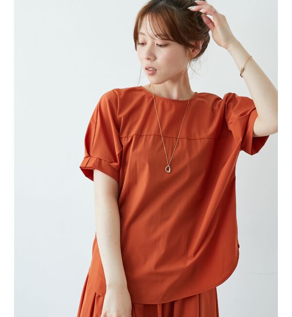  「《接触冷感》ナイロンストレッチスリーブタックブラウス」|シャツ・ブラウス|