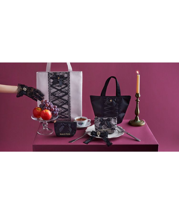 Maison de FLEUR「レースアップリボンスクエアトートバッグ」|トートバッグ|