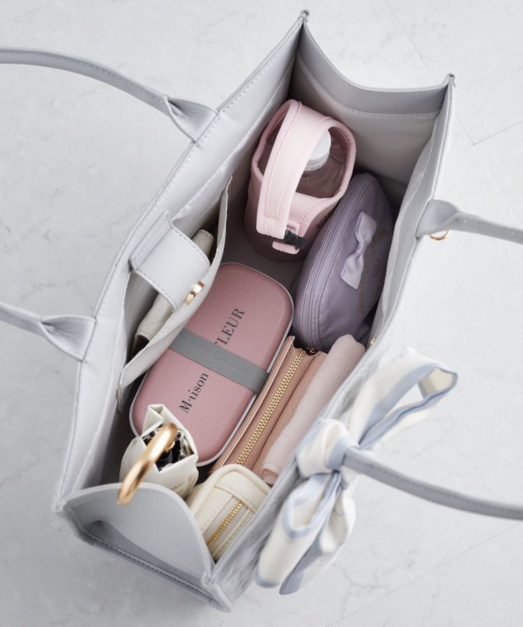 Maison de FLEUR「スカーフ付リボンキルティングトートバッグ」|トートバッグ|