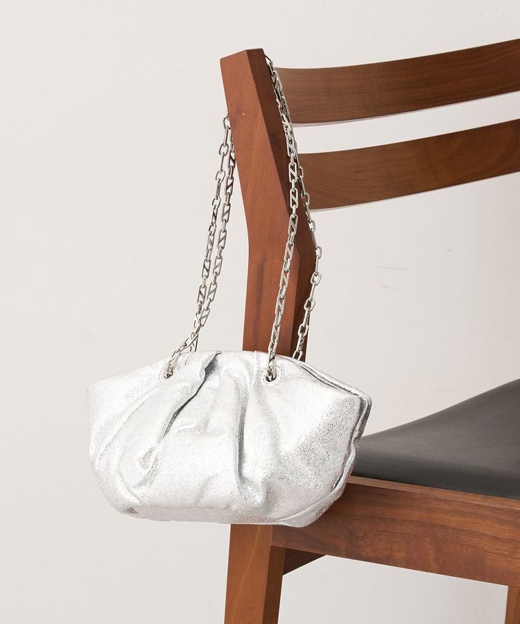 YECCA VECCA「【LE VERNIS】Momo mini bag」|ハンドバッグ|Silver