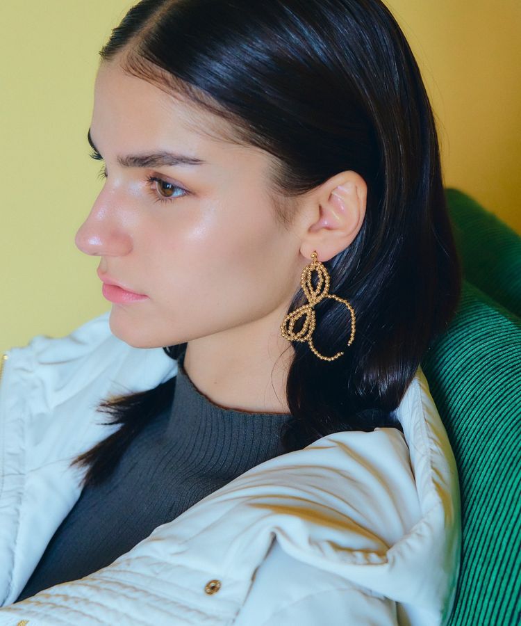 YECCA VECCA「メタルビーズリボンピアス」|ピアス|