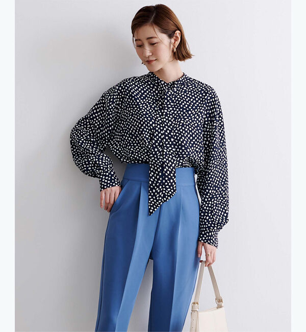 ur's「ダルメシアンプリントボウタイブラウス」|シャツ・ブラウス|ネイビー/ホワイト