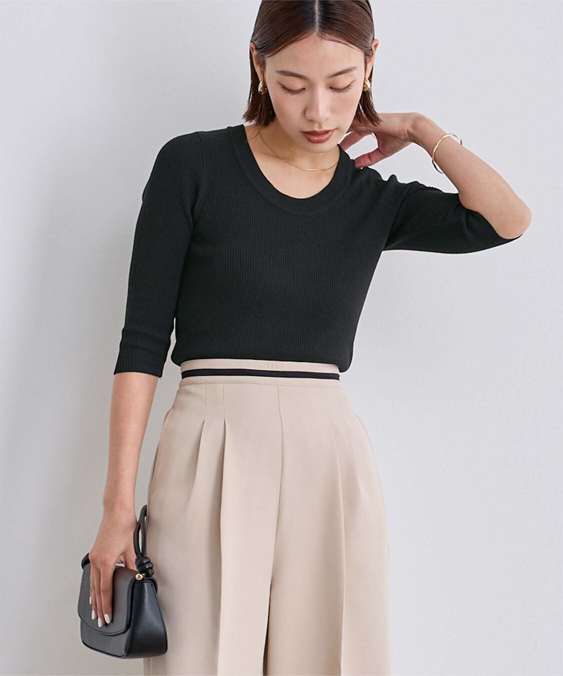 ur's「Uネックリブニット」|ニット・セーター|