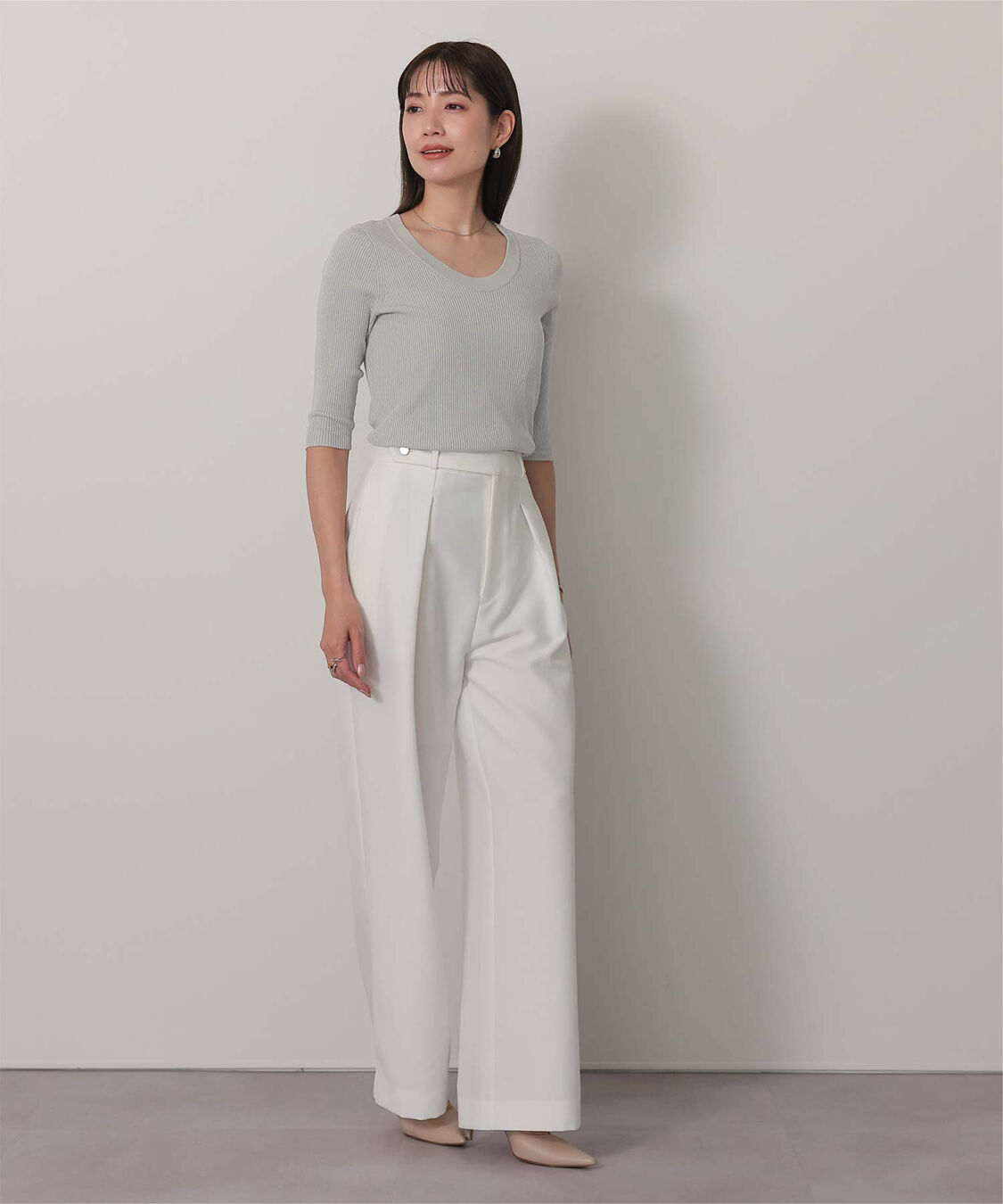 ur's「Uネックリブニット」|ニット・セーター|