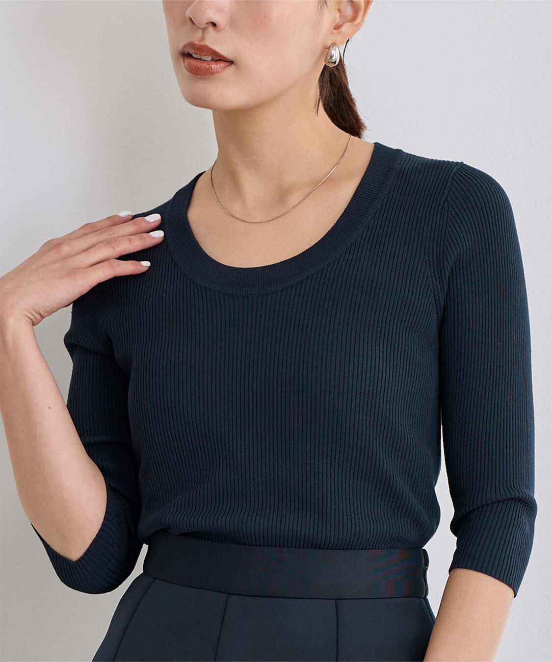 ur's「Uネックリブニット」|ニット・セーター|