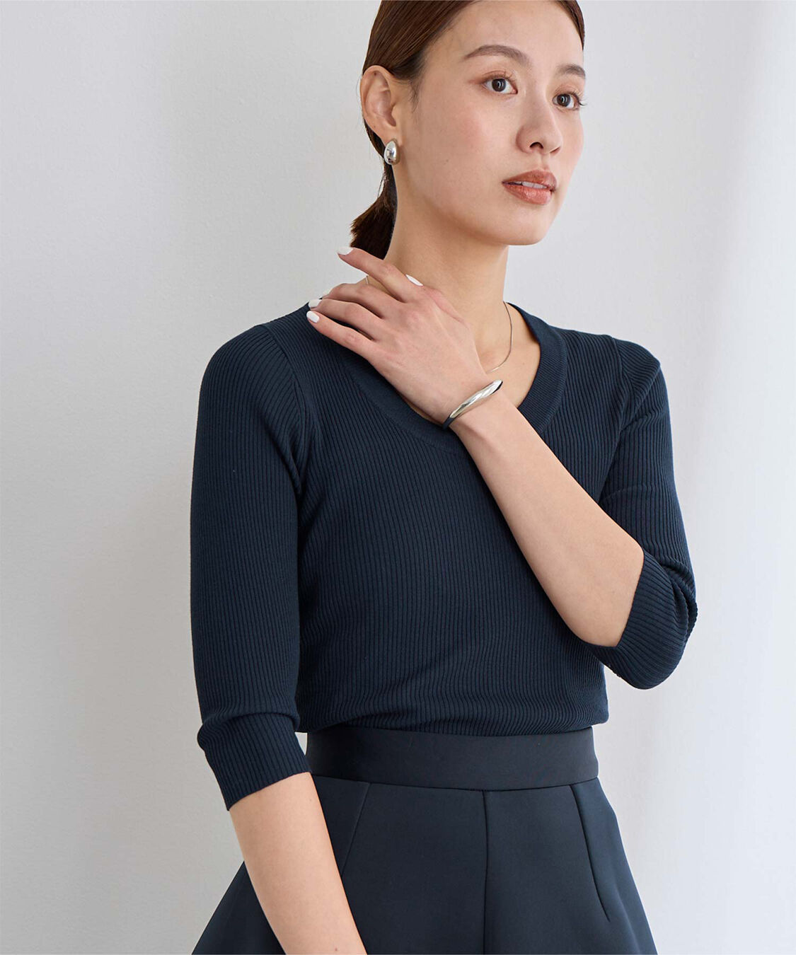 ur's「Uネックリブニット」|ニット・セーター|