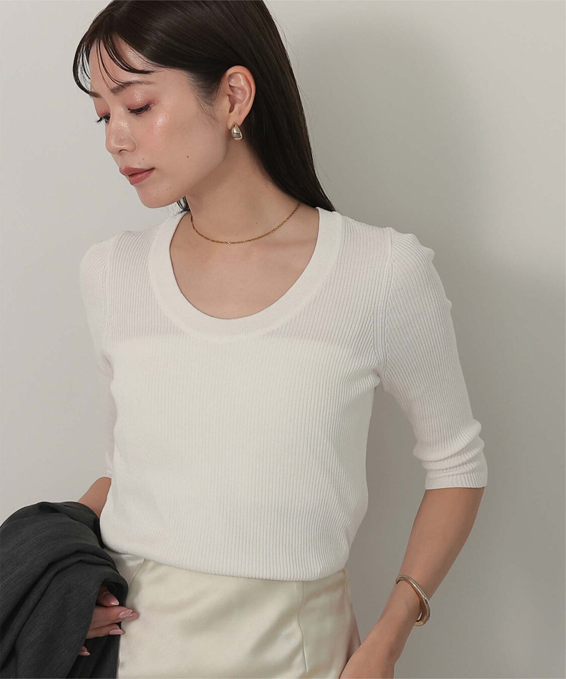 ur's「Uネックリブニット」|ニット・セーター|ホワイト