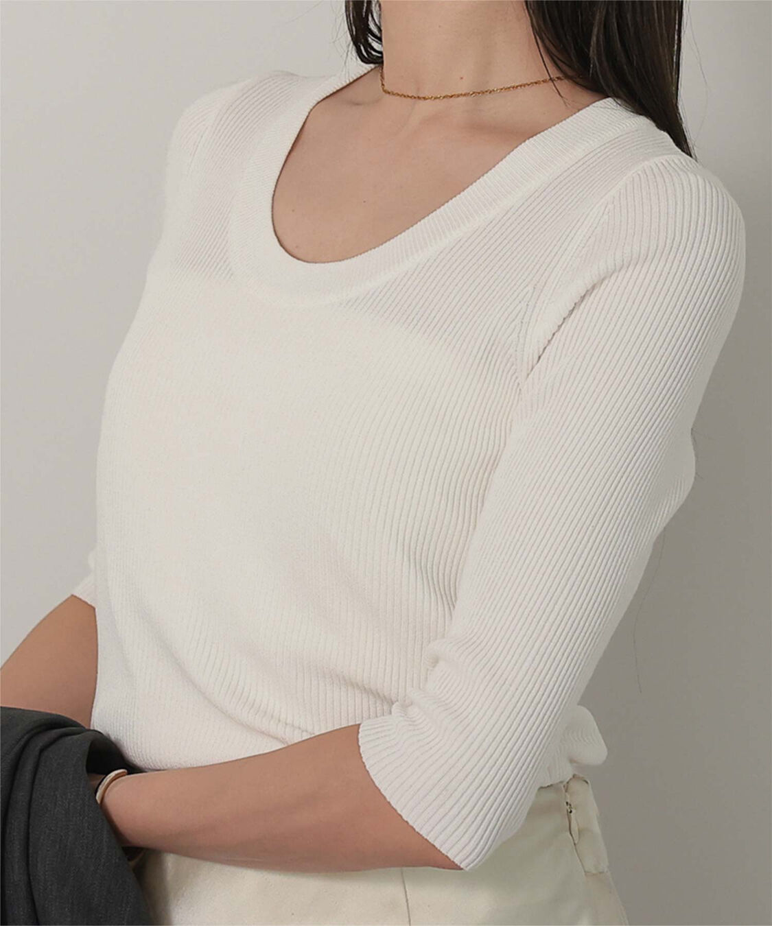 ur's「Uネックリブニット」|ニット・セーター|