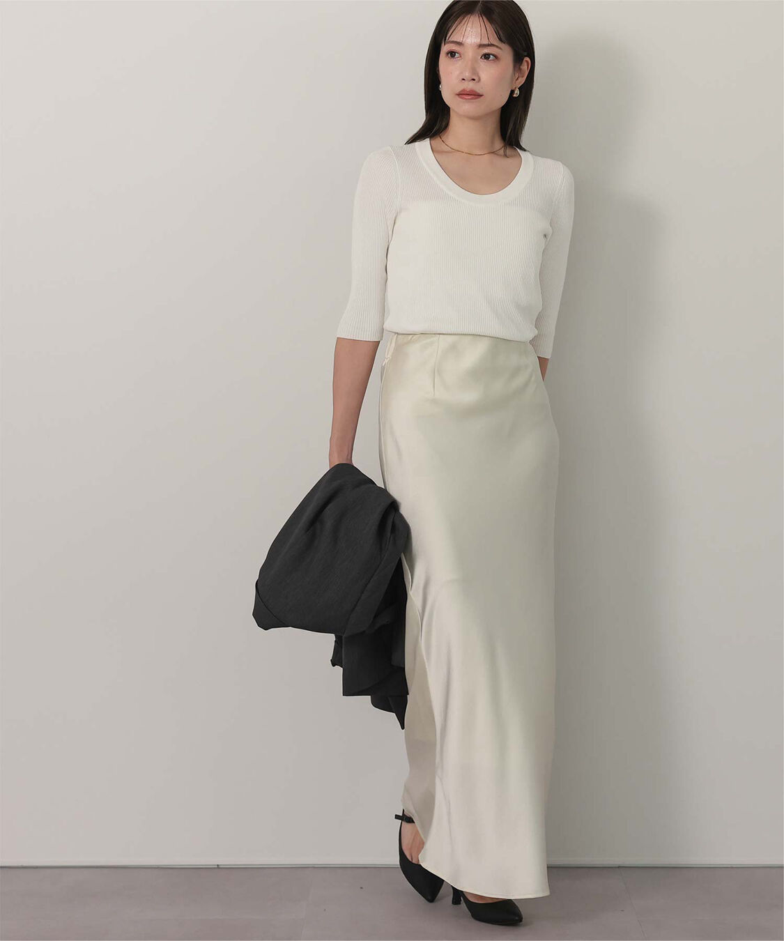 ur's「Uネックリブニット」|ニット・セーター|