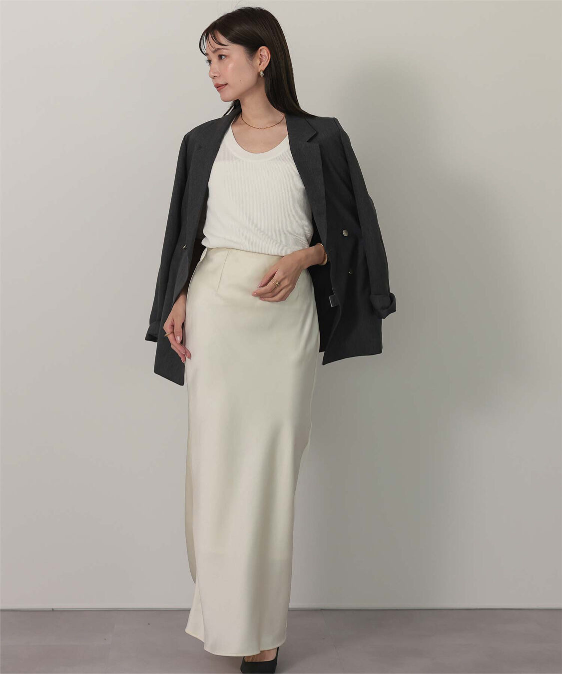 ur's「Uネックリブニット」|ニット・セーター|