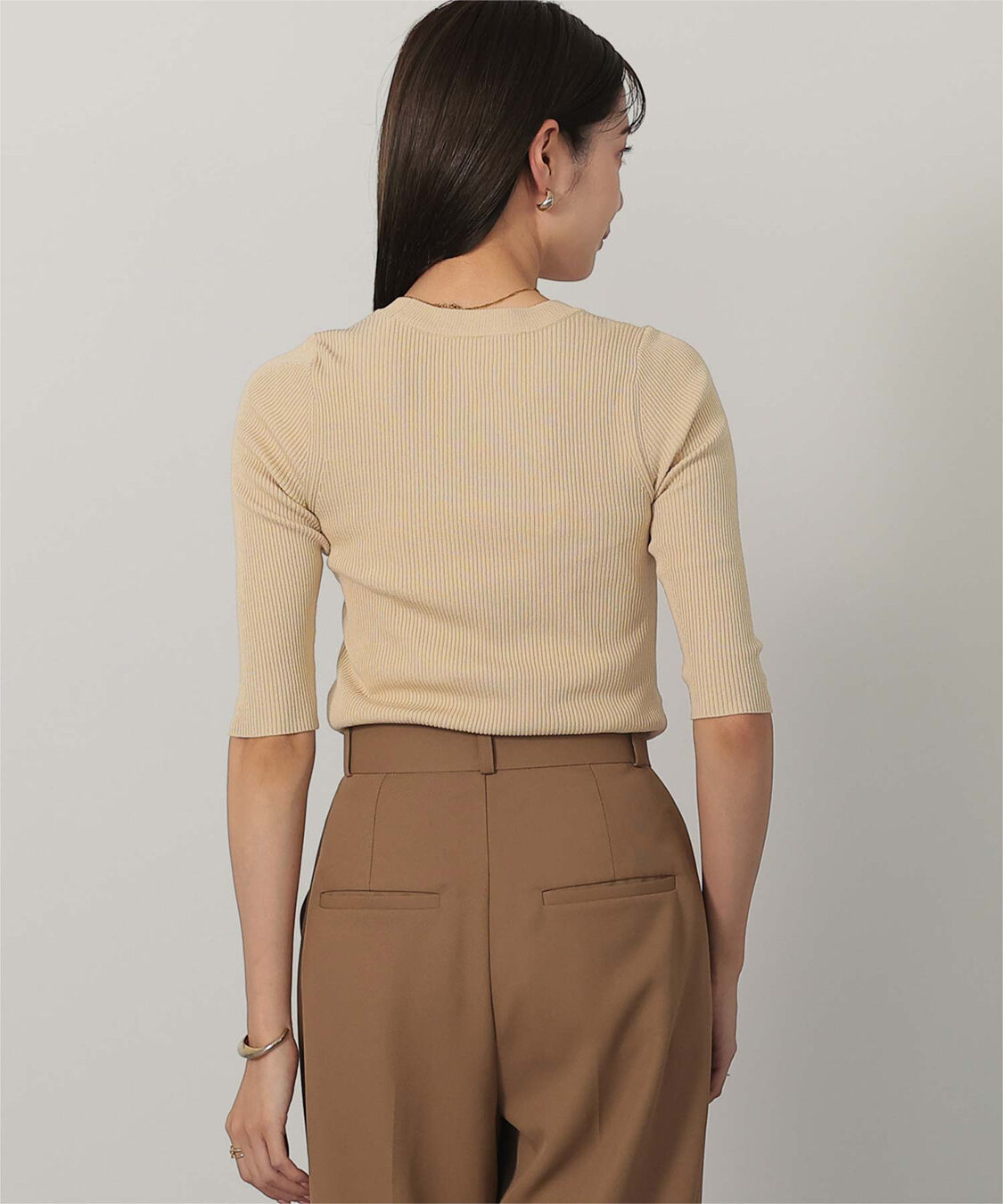 ur's「Uネックリブニット」|ニット・セーター|