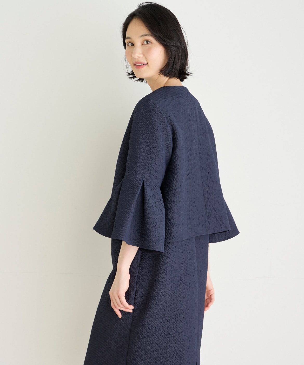 7-IDconcept.「《大きいサイズ》フクレジャカードフレアスリーブジャケット」|その他|