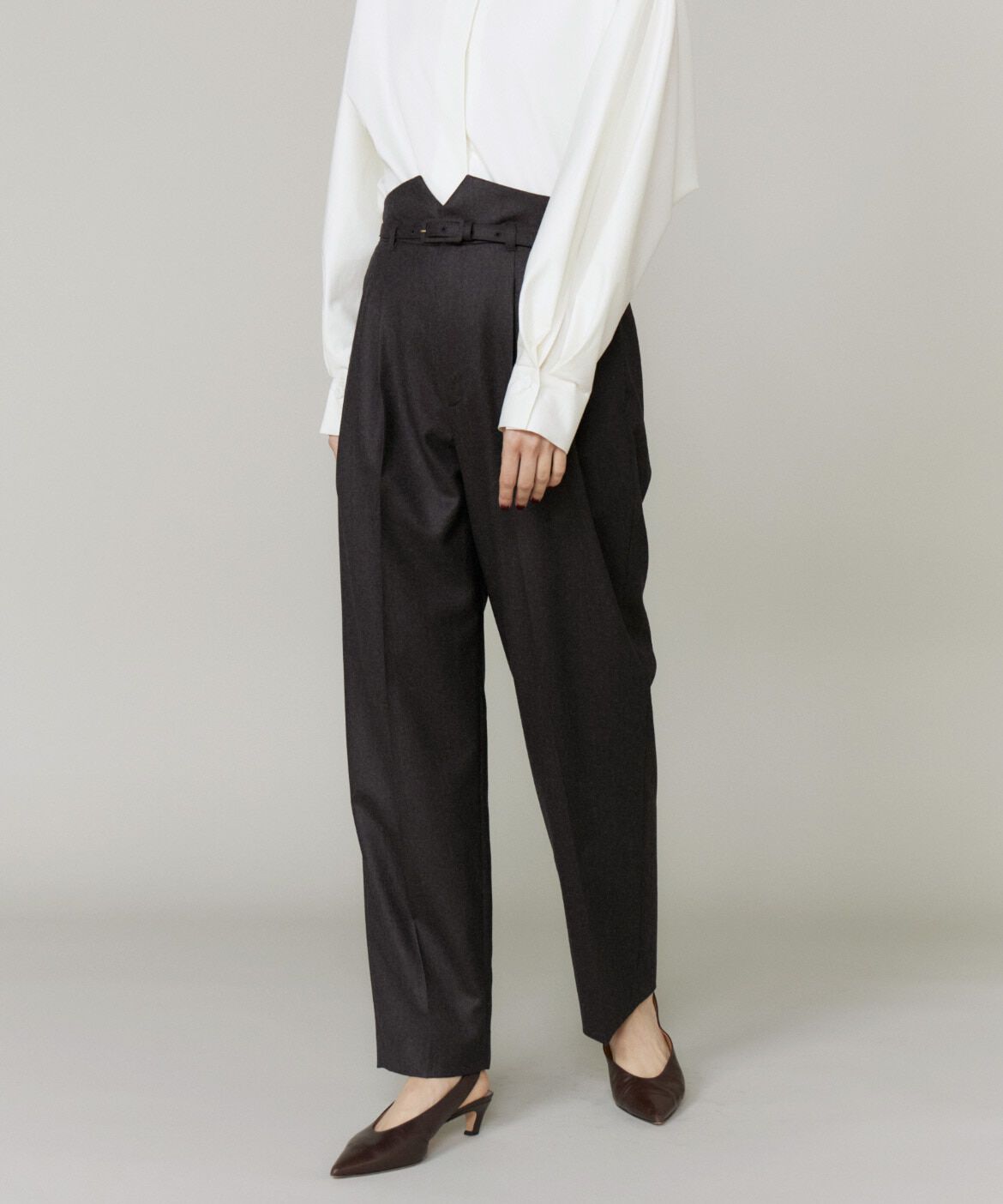 la veille by SUPERIOR CLOSET「《大きいサイズ》ハイウエストベルト付きパンツ」|スラックス|