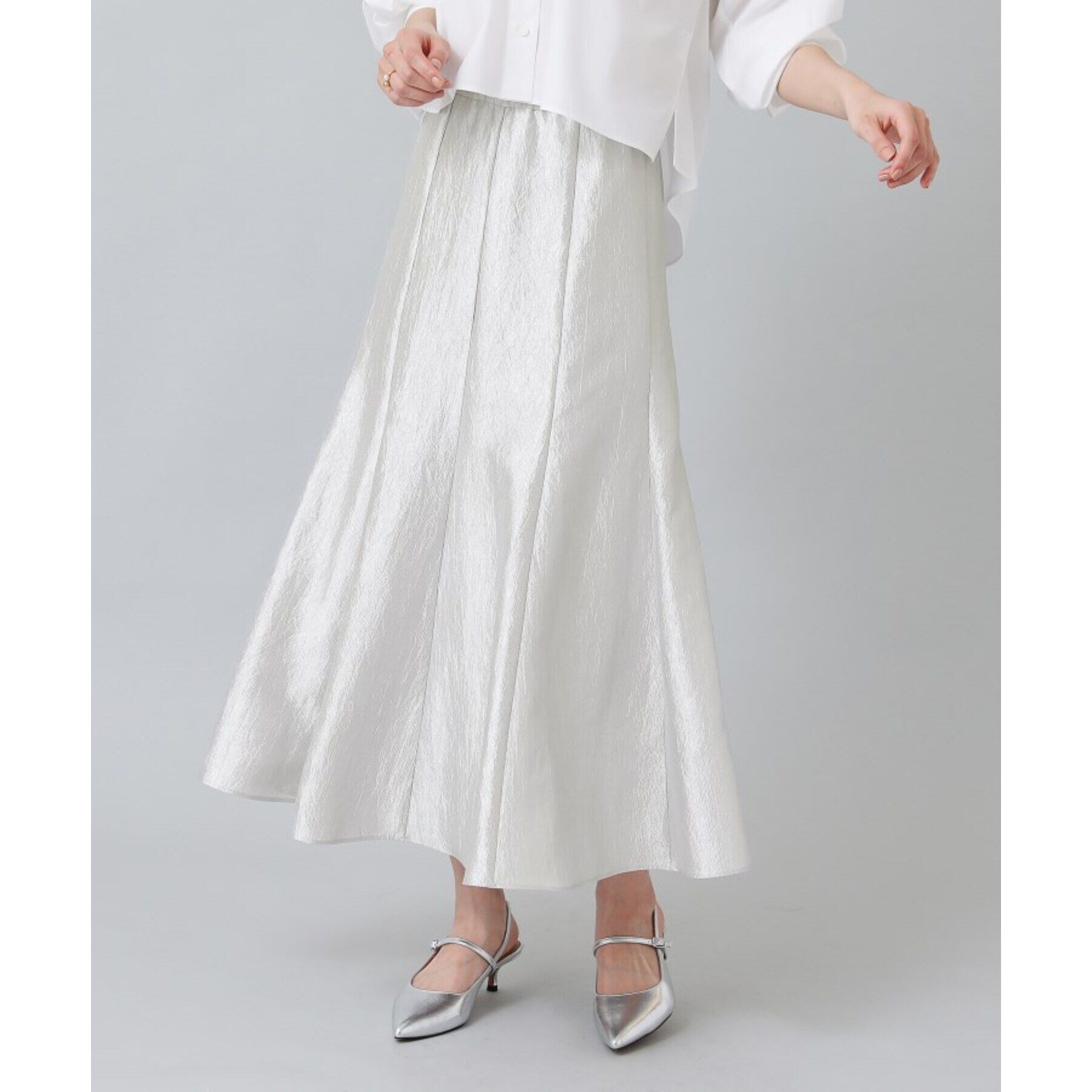 UNTITLED「【1枚で着映え／洗える】メタリックフレアスカート」|スカート|