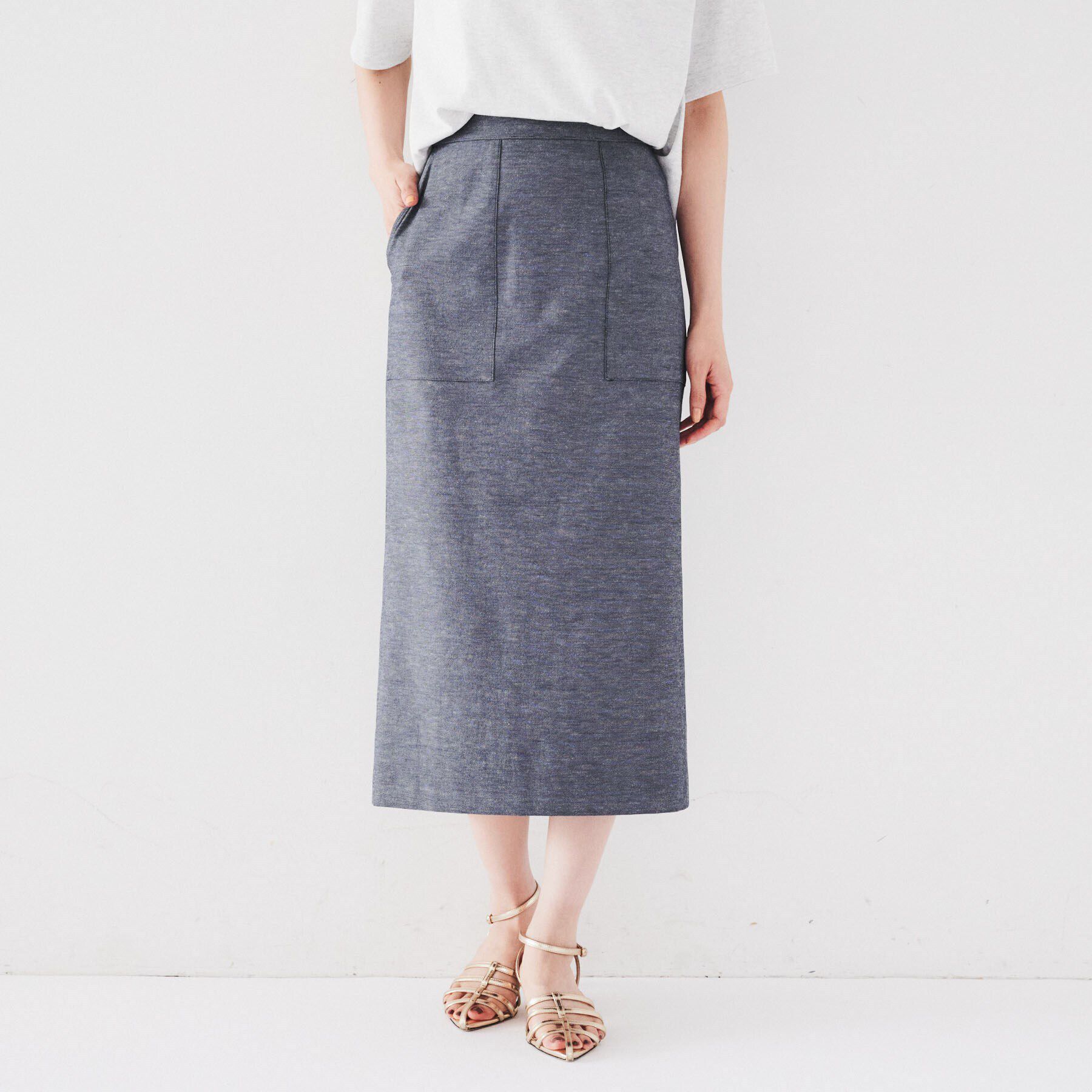 UNTITLED「【UVカット/ストレッチ】カーゴポケット ナロースカート」|スカート|ブルー(093)