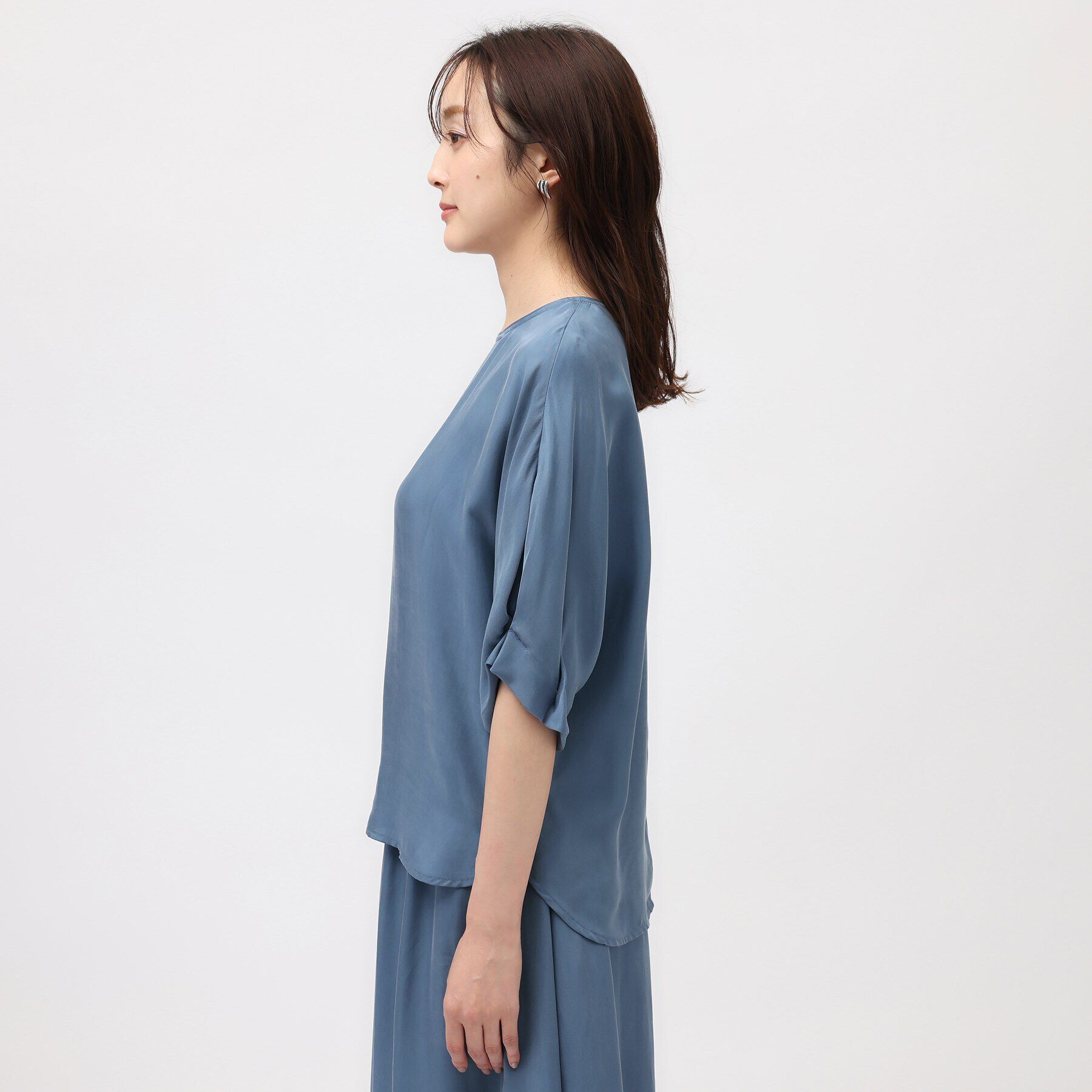 UNTITLED「【セットアップ可能/パウダータッチ】シルキーキュプラ 半袖ブラウス」|シャツ・ブラウス|