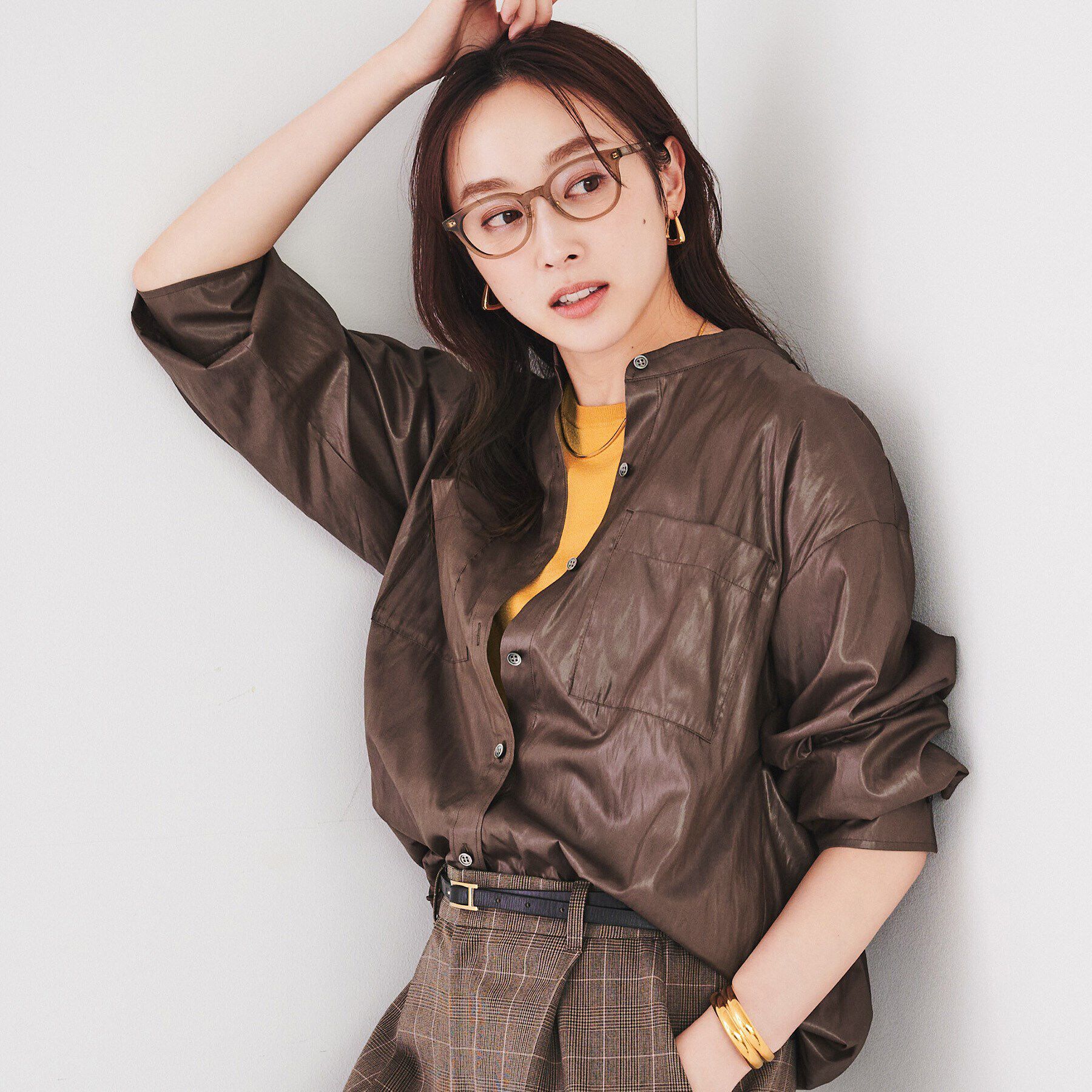 UNTITLED「【シーズンレス/薄手/羽織りにもオススメ】レザータッチ　シャツブルゾン」|シャツ・ブラウス|