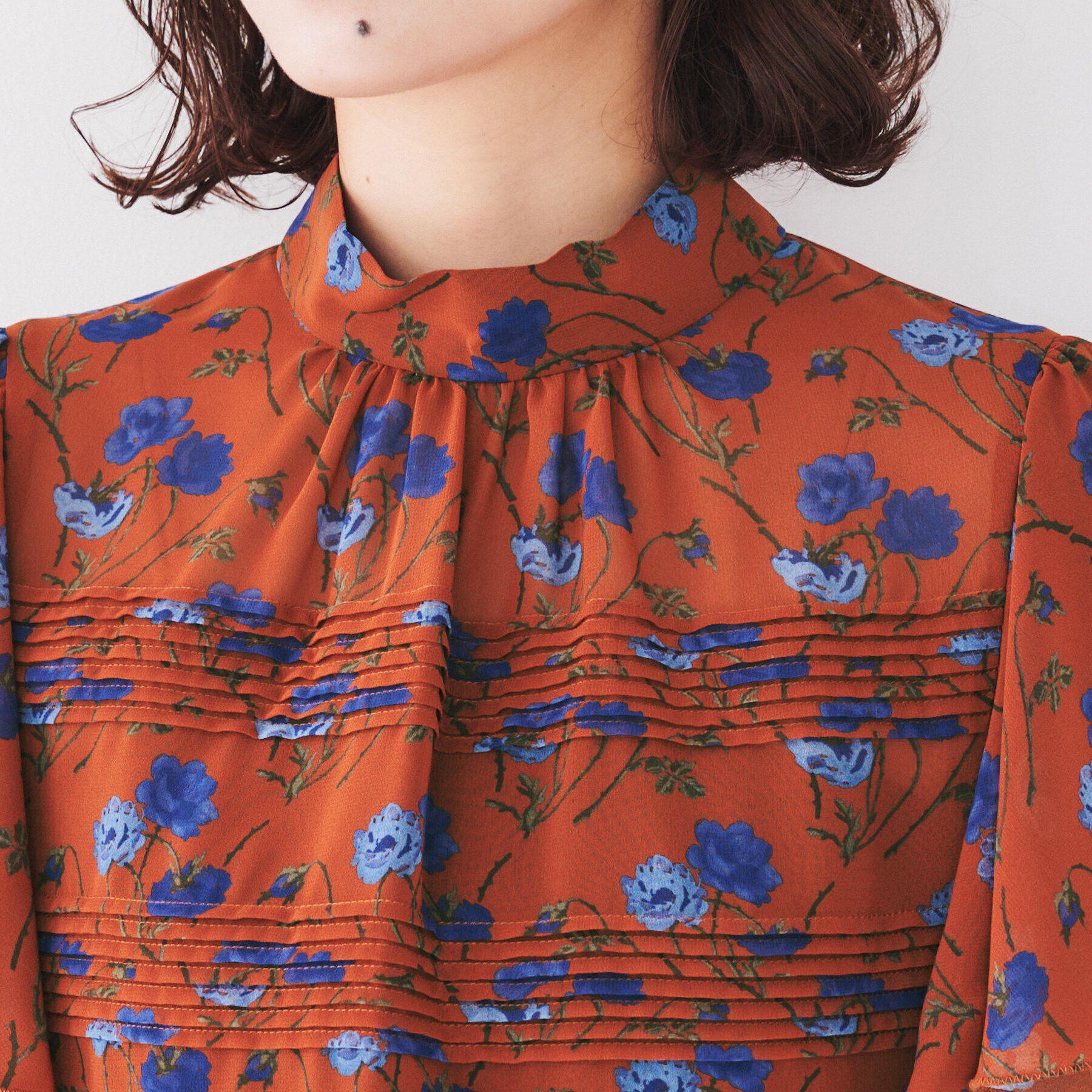 UNTITLED「【セットアップ可能/柄ブラウス】フラワーシフォンブラウス」|シャツ・ブラウス|