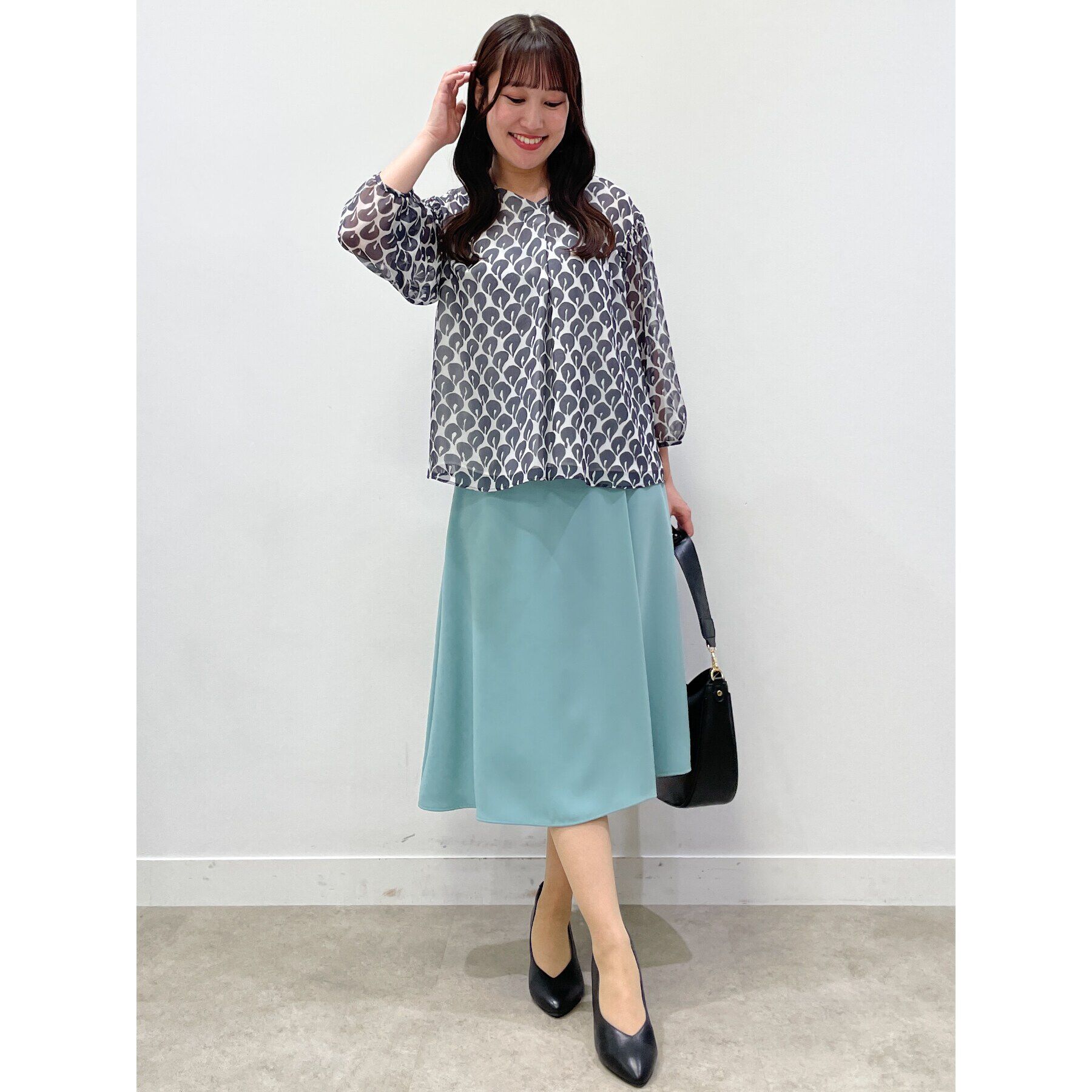 Reflect「【マシンウォッシュ】華やかプリントブラウス」|シャツ・ブラウス|