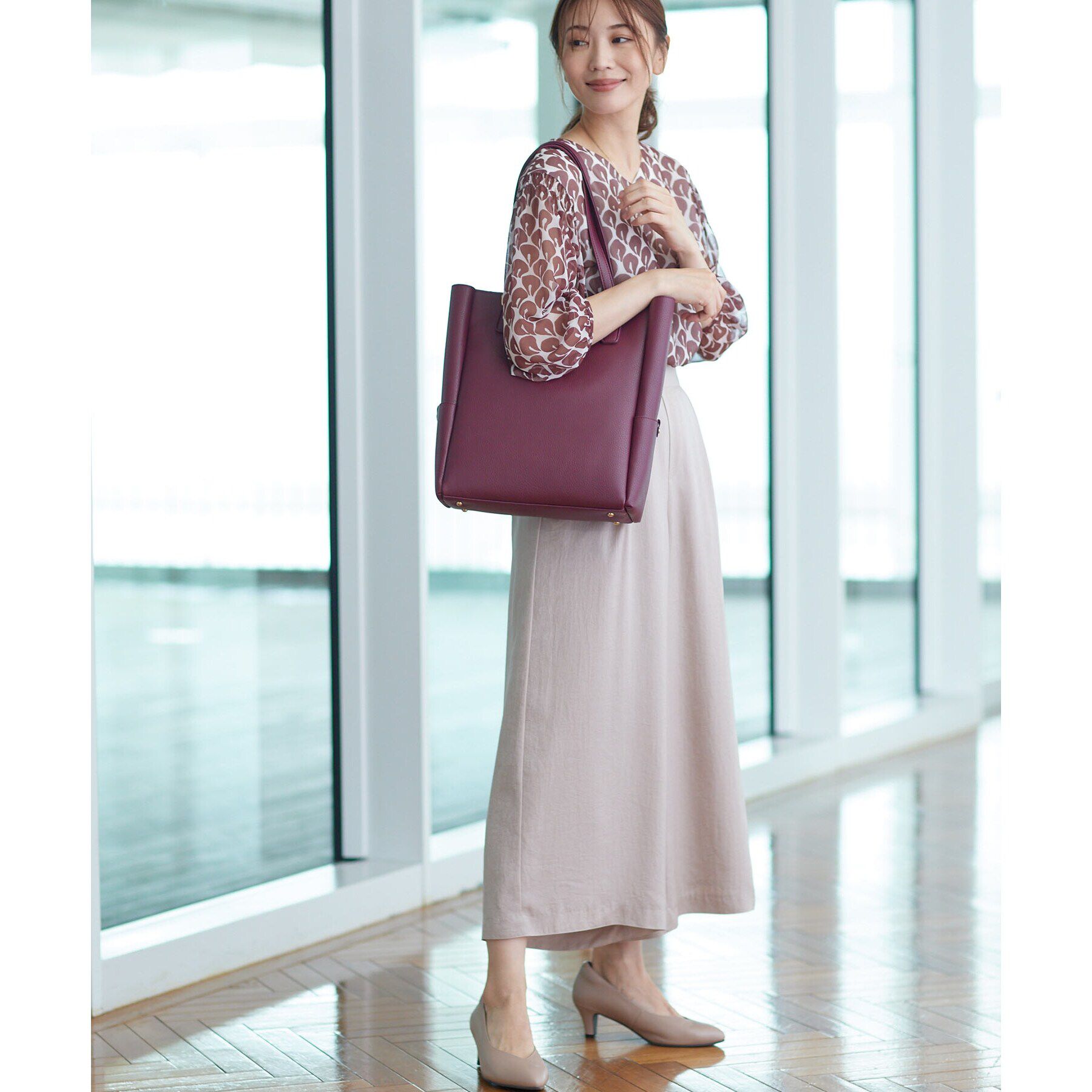 Reflect「【マシンウォッシュ】華やかプリントブラウス」|シャツ・ブラウス|