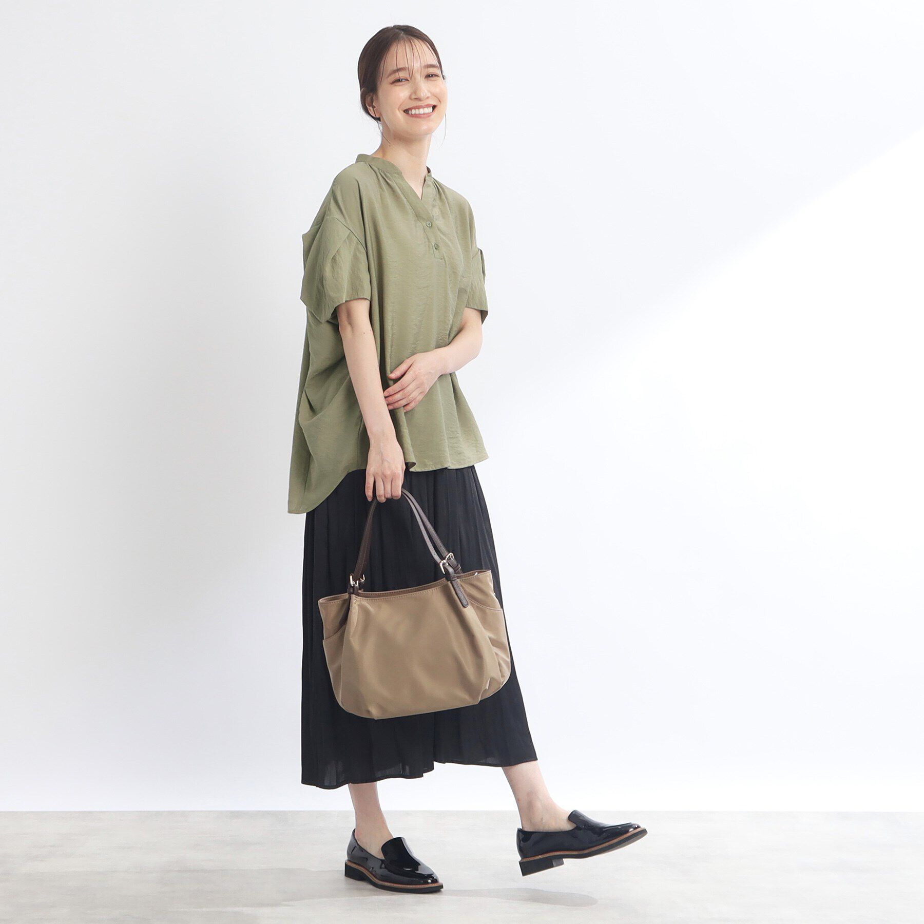 Reflect「【SALE／E‐QUALITY／手洗い可】涼しげ袖ディティールブラウス」|シャツ・ブラウス|