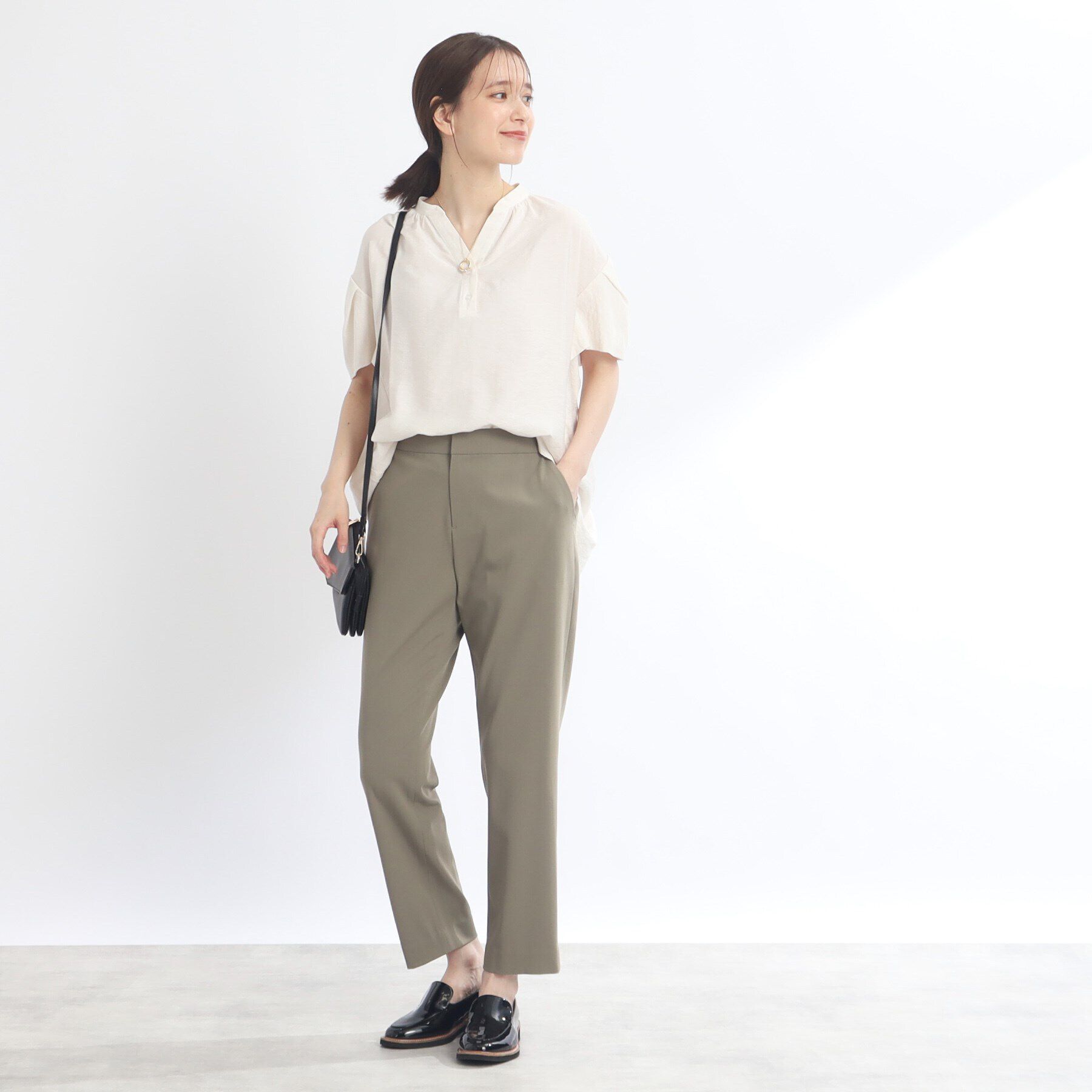 Reflect「【SALE／E‐QUALITY／手洗い可】涼しげ袖ディティールブラウス」|シャツ・ブラウス|