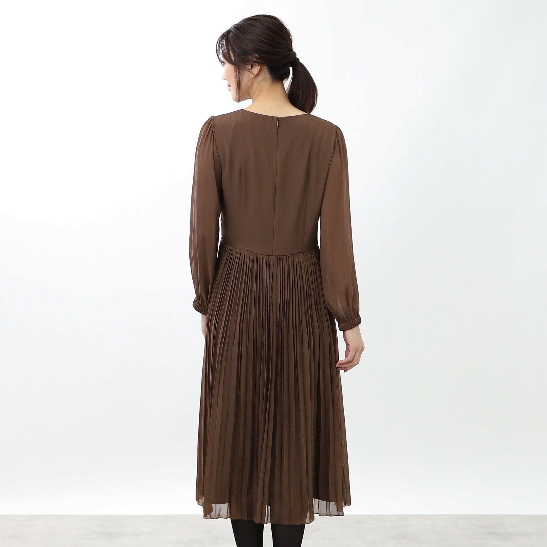 Reflect「【手洗い可】フィットアンドフレアワンピース」|ワンピース|