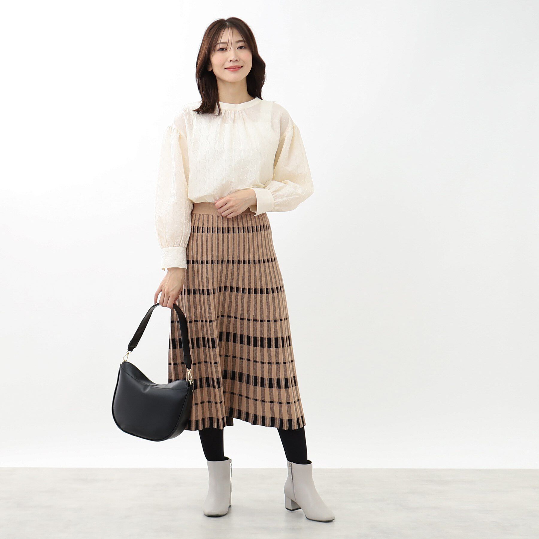 Reflect「【手洗い可】シャイニージャカードブラウス」|シャツ・ブラウス|