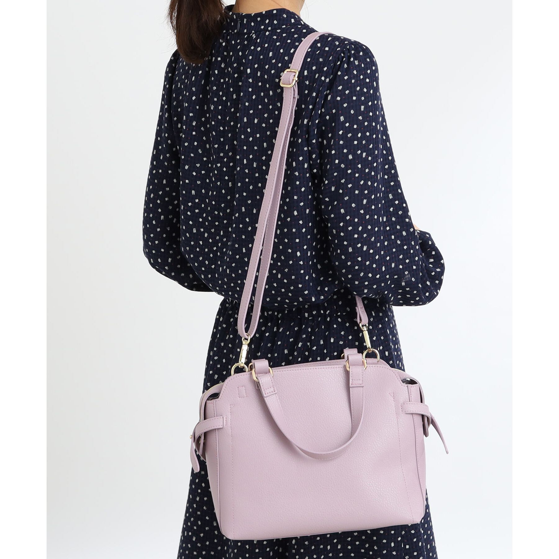 Reflect「【たっぷり収納！あおりポケット／通勤にぴったり◎／WEB先行カラーあり】ショルダー付きミディアムバッ」|トートバッグ|