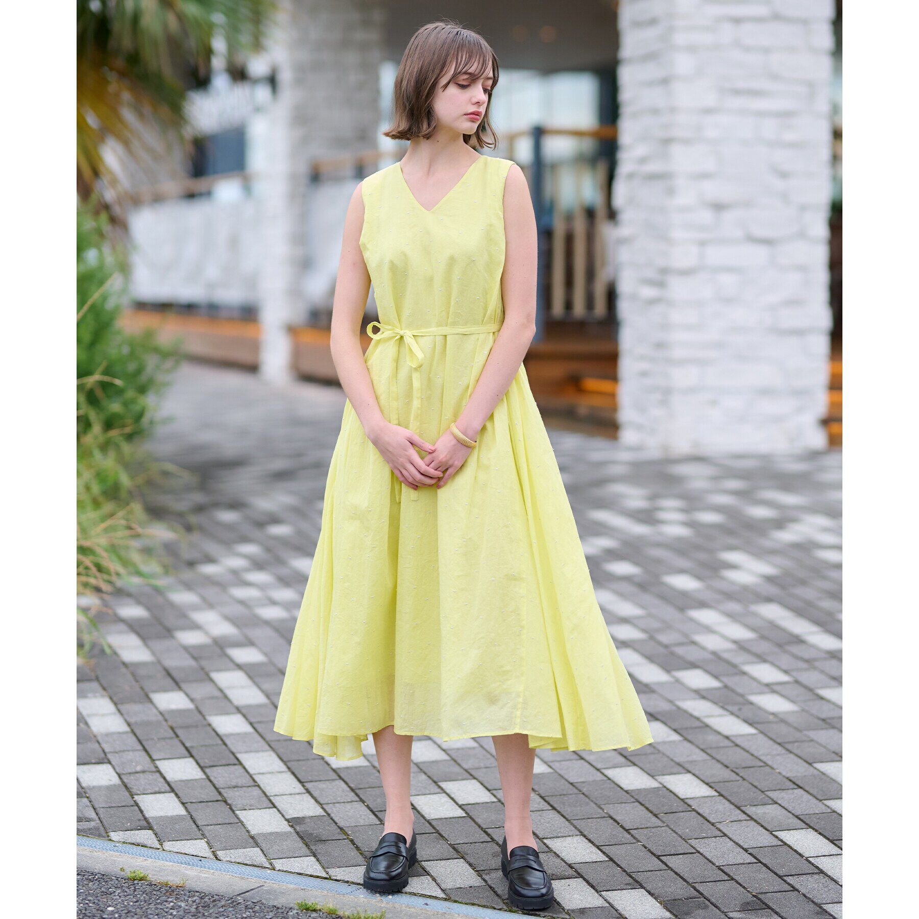 DRESSTERIOR「【大人フェミニン/前後2WAY/洗える】ドット刺繍ボリュームワンピース」|ワンピース|