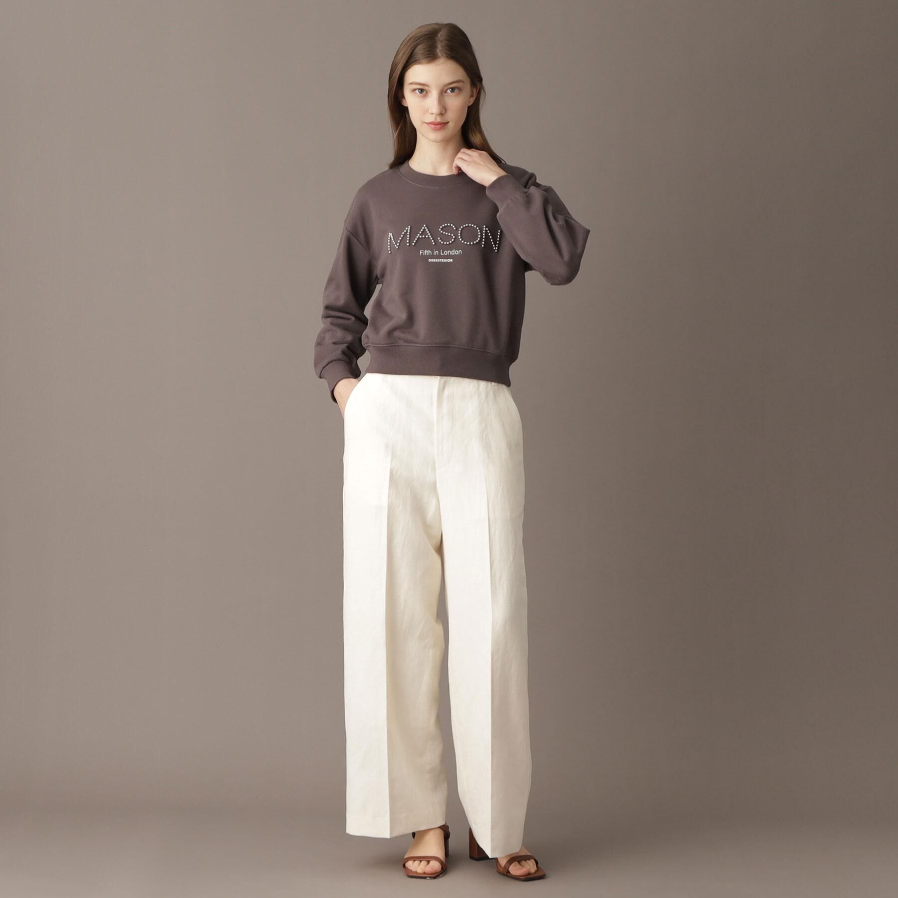 DRESSTERIOR「【洗える/ショート丈】メイソンスタッズロゴ裏毛プルオーバー」|パーカー|