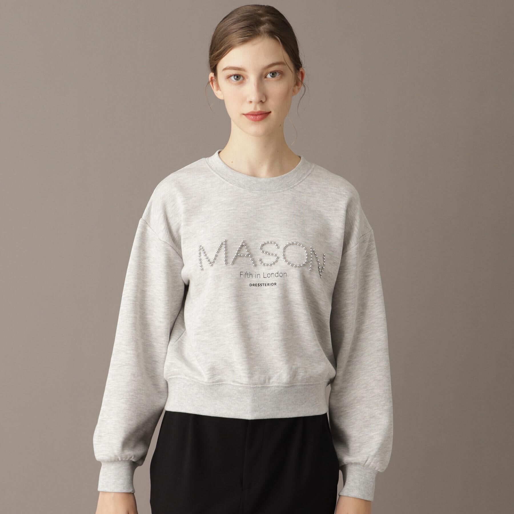 DRESSTERIOR「【洗える/ショート丈】メイソンスタッズロゴ裏毛プルオーバー」|パーカー|