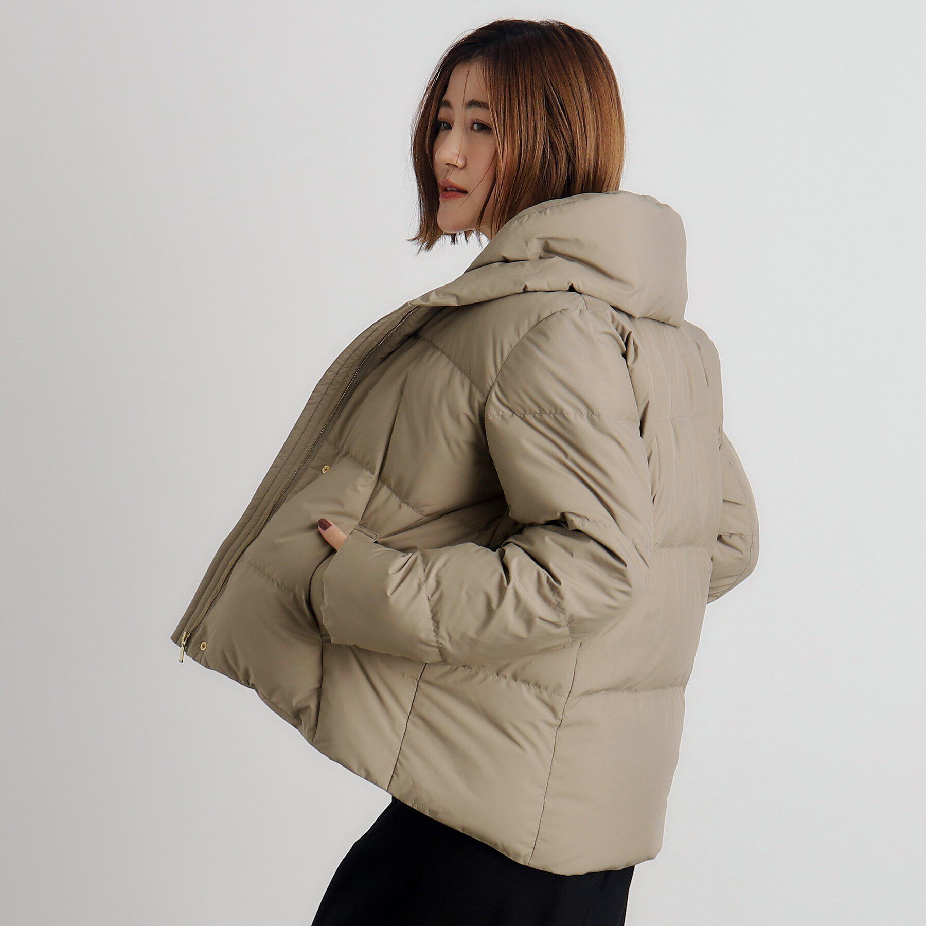 grove「【雑誌掲載】800FP多機能つつまれショートダウン」|ダウン|