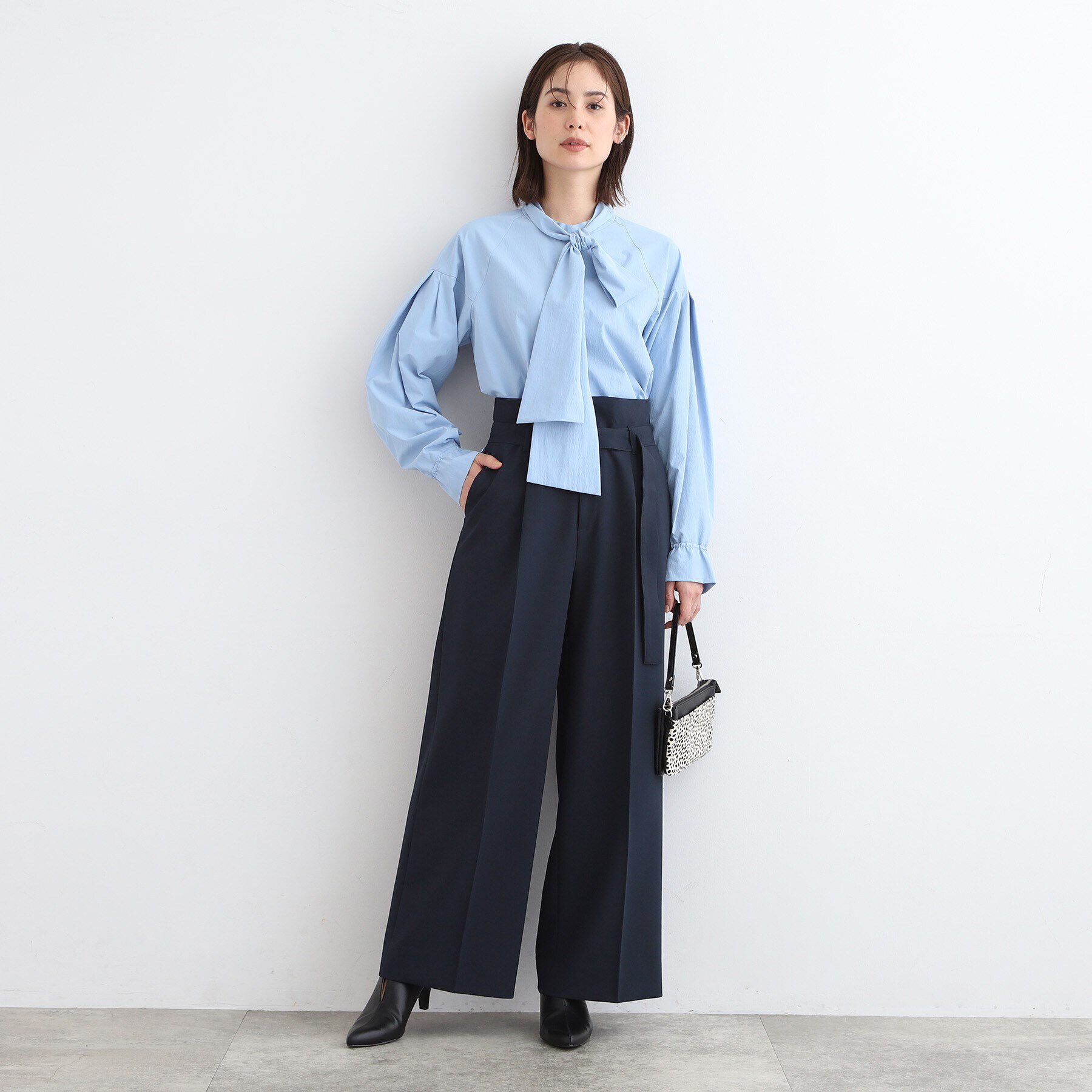 INDIVI「【洗える／トレンド感◎／2WAY】ベルト付タックワイドパンツ」|その他|