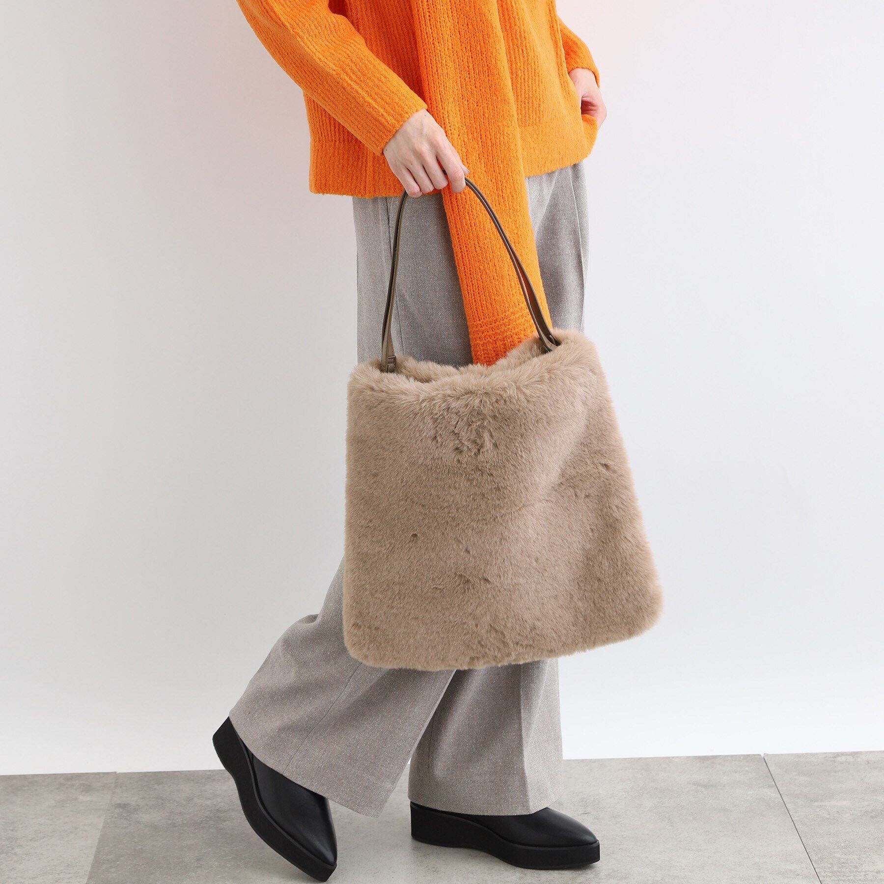INDIVI「【フェイクファー】ウィンタートートバッグ」|トートバッグ|