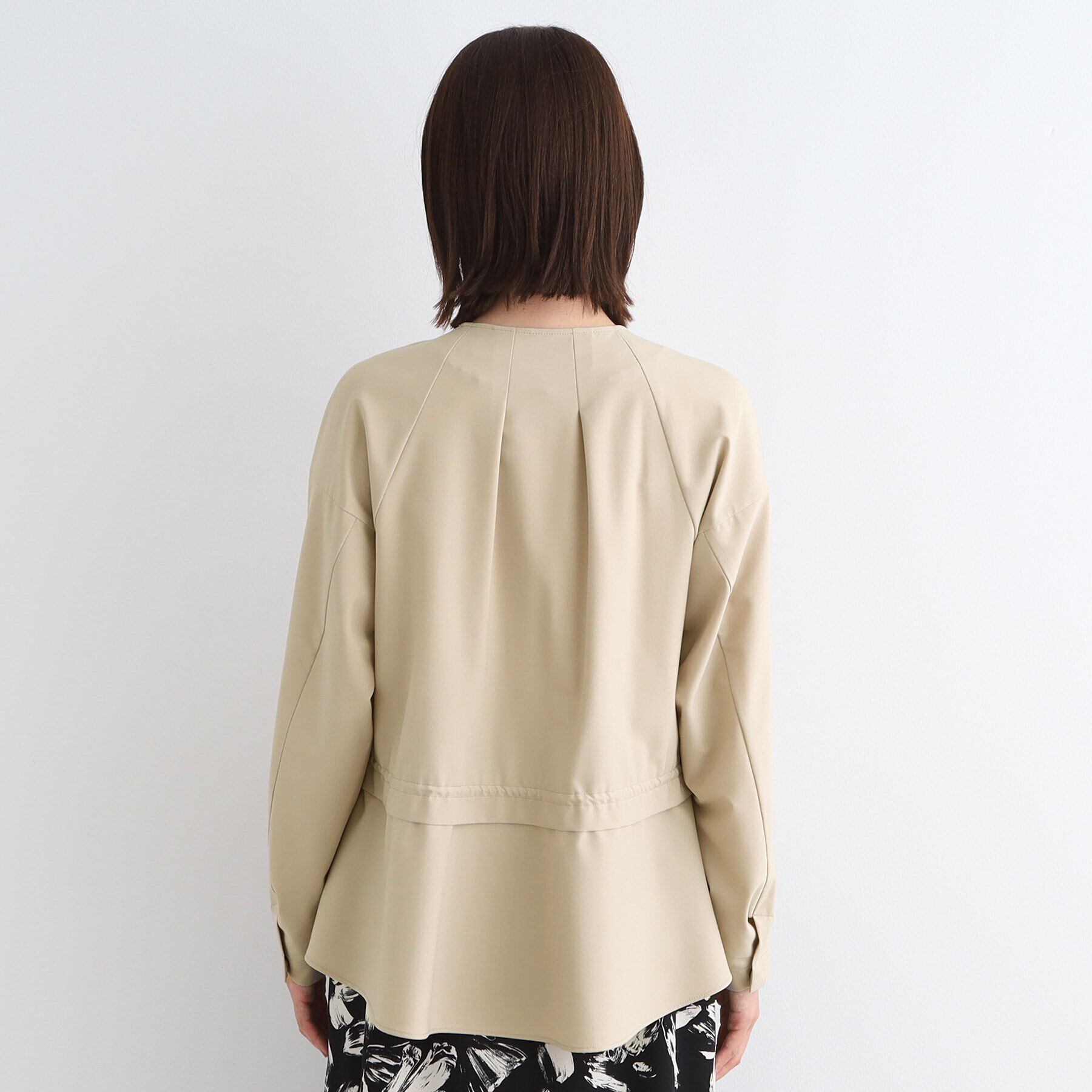 INDIVI「【洗える／撥水】ペプラム風ライトブルゾン」|ブルゾン・スタジャン|