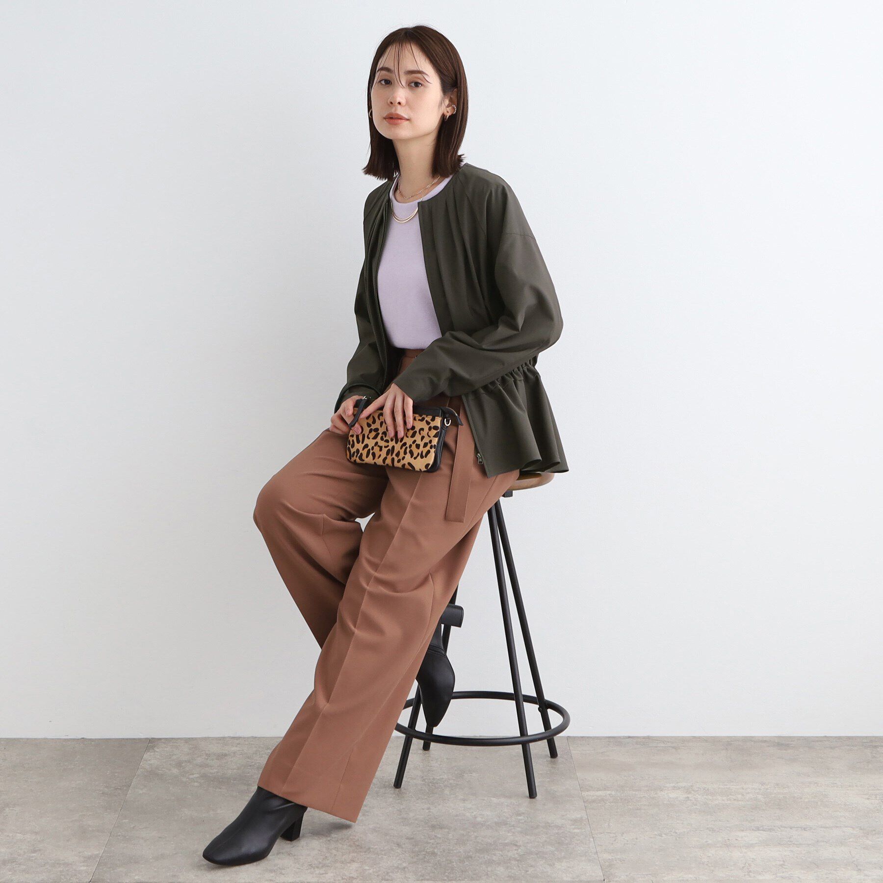 INDIVI「【洗える／撥水】ペプラム風ライトブルゾン」|ブルゾン・スタジャン|